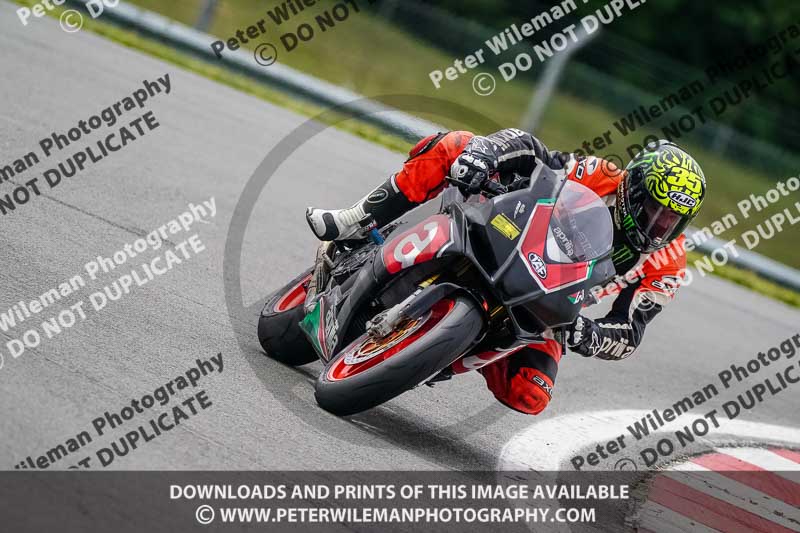 donington no limits trackday;donington park photographs;donington trackday photographs;no limits trackdays;peter wileman photography;trackday digital images;trackday photos